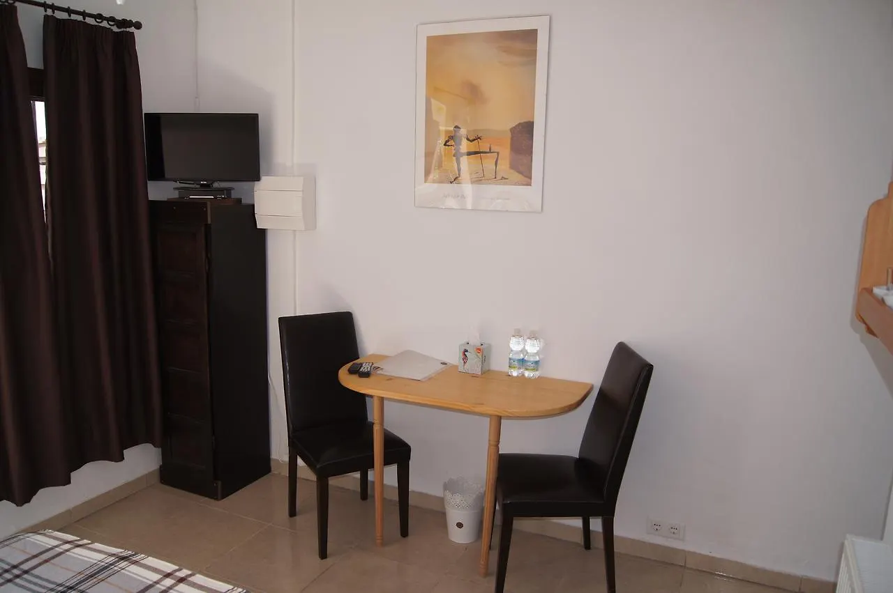 Casa Paz Y Mas Guest House Riogordo 3*,  Spain